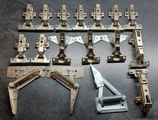 Konvolut Hettich Scharniere Topfbänder usw.  17 Teilig