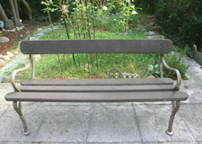 Parkbank/Gartenbank mit Seitenteilen aus massivem Bronzeguss mit Originalpatina