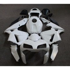 Unlackierte Vollverkleidung