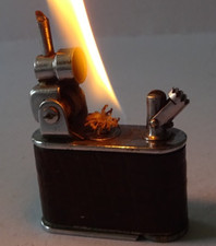 Lancel Benzinfeuerzeug um 1930