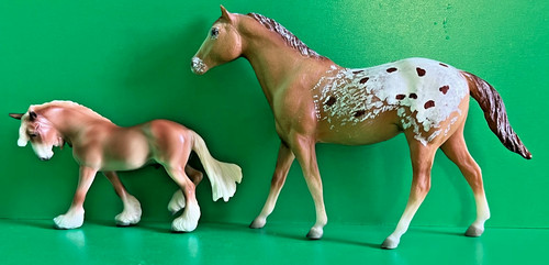 Breyer little bits - little, pal