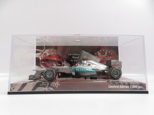 Minichamps 413120407 - 1:43,