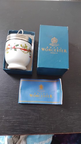 Royal worcester single - single, egg