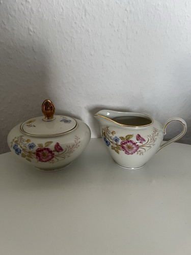 Zuckerdose und milchkännchen - und,