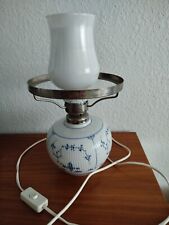Antike Tischlampe mit Porzellanfuß Wallendorf  1764 Handarbeit Strohblumenmuster