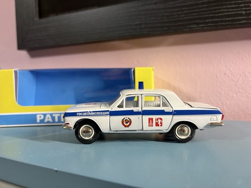 Volga modellautos mit ovp - volga, 24