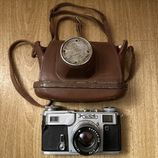 ARSENAL KIEV 4 mit 50mm f/2,0 Jupiter-8M Objektiv 