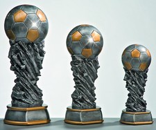 3er Serie Fußball Trophäe