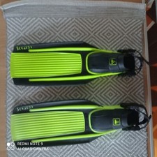 Flossen in Small Technisub fürs technische Tauchen