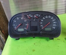 VW Golf 4 Tacho