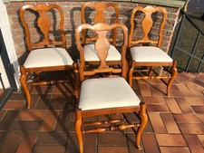 4 STÜHLE /  POLSTERSTÜHLE