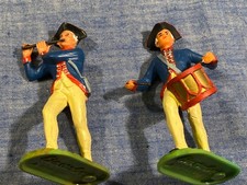 2 x Elastolin # 9135/1 &# 9134 Regiment Specht  7 cm Pfeifer, Trommler im Marsch