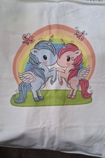 2 Einhörner mit Flügeln mit Regenbogen, Pegasus, Panel Stoff, Sommersweat