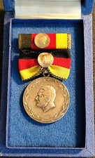 Auszeichnung DDR: Meister des Sports mit Interimsspange + Etui Verdienter Orden