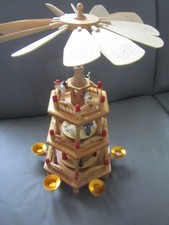 Alte drehende 3 Etagen Weihnachtspyramide - Erzbebirge