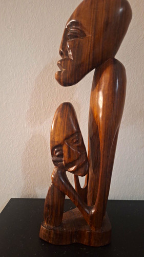 Handgeschnitzte skulptur - handgeschnitzte,