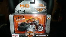 1998 FLSTS Heritage Springer 1:18 Maisto Metall Modell Harley Davidson  