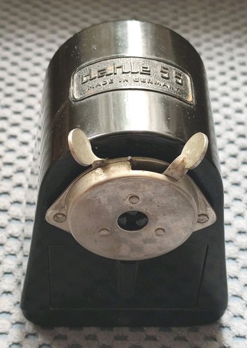 Antiker bleistiftanspitzer mit - antiker,