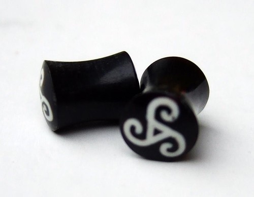 Plug horn triskele - horn, keltisch