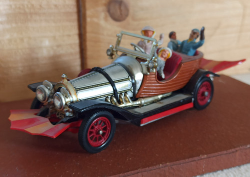 Corgi toys 266 chitty - chitty,