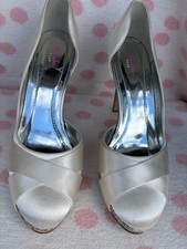 Rainbow Club Christy