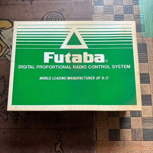 Futaba attack sender und - sender,