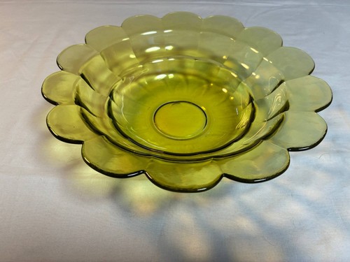 Vintage schale aus pressglas - vintage,
