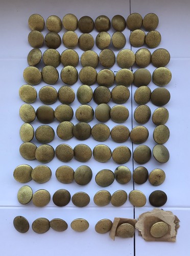 Knopfset für die - , uniform