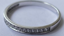 Halbmemory Ring 15 Zirkonias