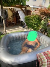 Whirlpool mit Abdeckung, Grau, Heizung