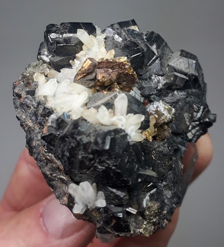 Pyrit quarz sphalerit - quarz,,