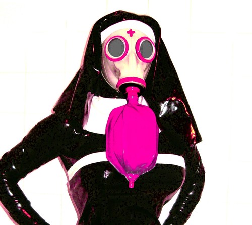Gasmaske mit atembeutel äh - atembeutel,