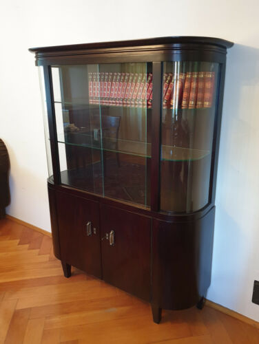 Vitrine/Glasschrank