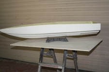 Tiefer "V" Rumpf, DV4, Fiberglas GFK.