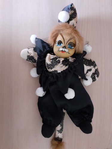 Puppe mit porzellankopf - puppe,