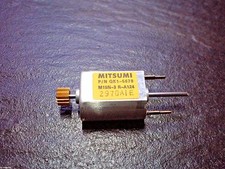 L41 / 1 Stk.  Klein Motor 12 V-DC 13500 U/min Elektro Motor mit Zahnrad