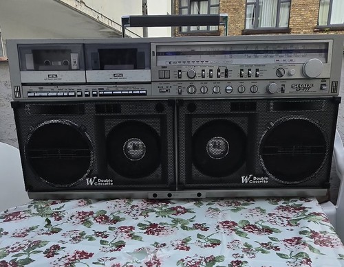 Sharp 777z boombox - sharp, gf-777z
