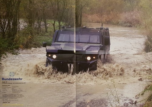 Militärisches einsatzfahrzeug - militärisches,