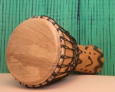 Djembé Drum Percussion Ziegenfell ausgewogenes Klangbild leicht Afrika Guinea