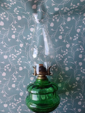 Alte Petroleum Lampe, voll