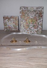 Hübsche fast neue Ohrringe von Dior mit Perlen