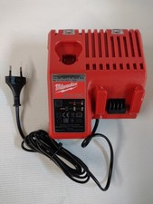 Original Milwaukee Akku-Ladegerät M12-18C 12/14/18V Li-Ion 4932352959