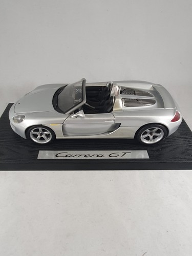 Porsche blech auto - gt,