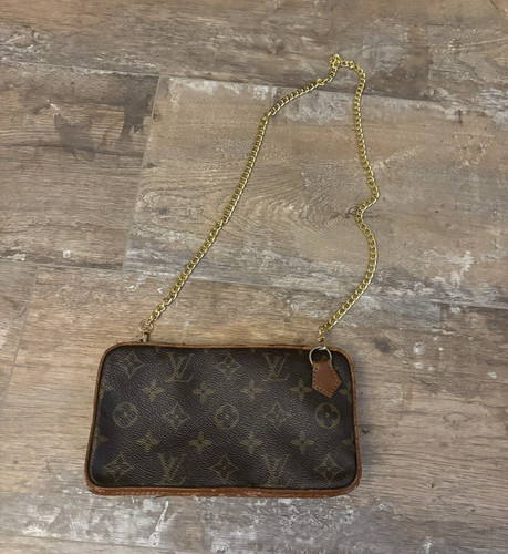 Louis vuitton monogram - louis,