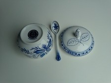 Zwiebelmuster Zuckerdose