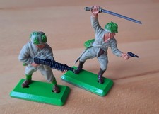 2 x Britains Deetail - Japanische Soldaten - 1971 - Komplett und gut