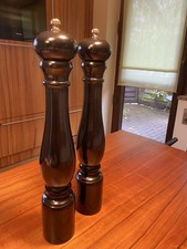 Salz- und Pfeffermühle 40 cm Holz fast neu,  Glanzstücke in der Küche