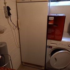 Gefrierschrank groß gebraucht