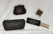 Altes Brillenetui, Geldbeutel