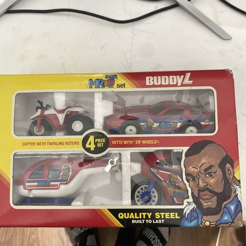 Team buddy l mr - mr, t